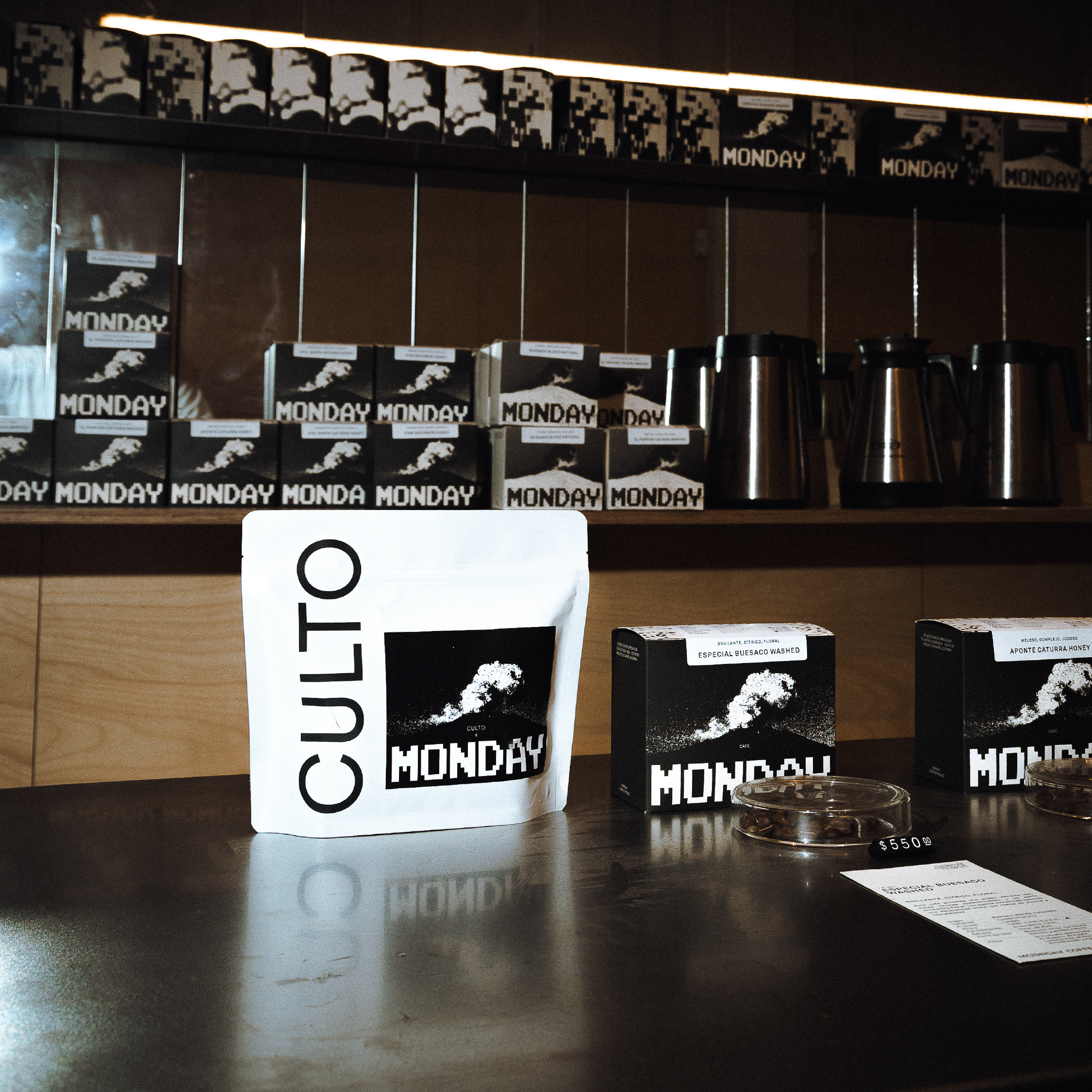 MONDAY x CULTO